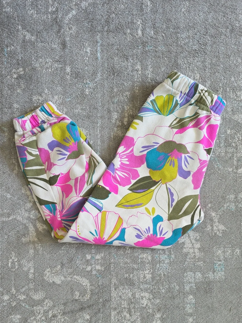GAP Girls Floral Sweatpants in Pink, Green, Blue